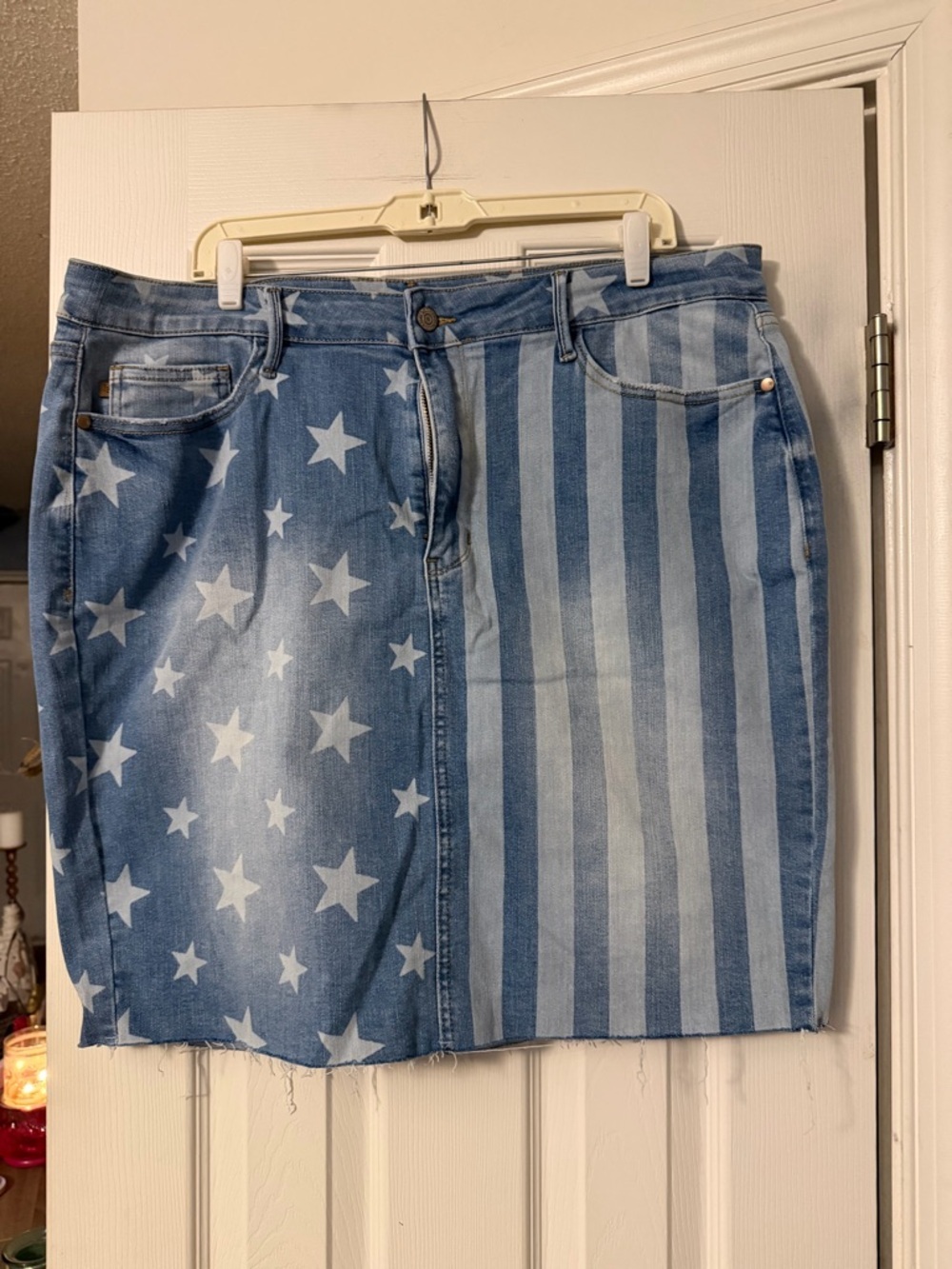 Judy Blue Blue Star-Print Denim Skirt